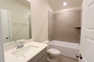 1480 Waggoner Rnch Trl in Conroe, TX - Building Photo - Building Photo