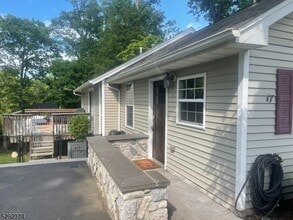 17 Upper Rainbow Tr in Denville, NJ - Building Photo - Building Photo