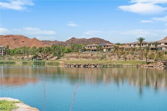 66 Lakefront Dr in Henderson, NV - Building Photo - Building Photo