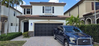 3473 W 86th Terrace in Hialeah, FL - Building Photo