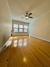 7667 N Sheridan Rd, Unit 3C in Chicago, IL - Foto de edificio - Building Photo