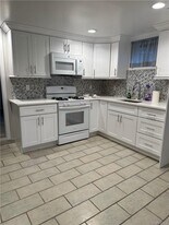 123 Underhill Ave in Harrison, NY - Building Photo