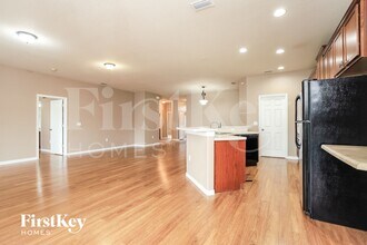 5658 Forest Ridge Dr in Winter Haven, FL - Foto de edificio - Building Photo