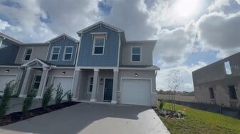 2580 Skyline Lp in Kissimmee, FL - Building Photo