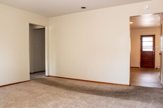 420 W Mather St in Alton, IL - Building Photo - Building Photo