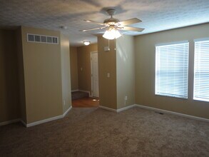 531 Sherman Dr in Franklin, OH - Building Photo - Building Photo