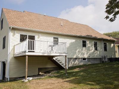 51 Newport Ave in Middletown, RI - Building Photo - Building Photo