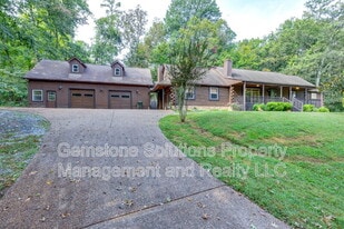 6738 Quiet Ln in Brentwood, TN - Building Photo