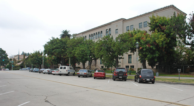 Centennial Place in Pasadena, CA - Building Photo - Building Photo