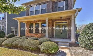 8765 Aspinwall Dr in Charlotte, NC - Building Photo - Building Photo
