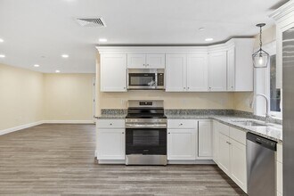 20 Townsend St in Pepperell, MA - Building Photo - Building Photo