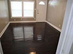 August Move In! Updated 1 bed/1 bath in Br in Bryan, TX - Building Photo - Building Photo