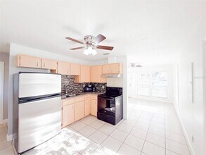 407 W Bella Vista St in Lakeland, FL - Foto de edificio - Building Photo
