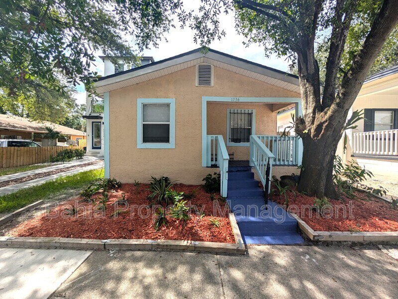 1736 W Cherry St in Tampa, FL - Building Photo