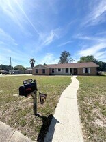 10936 Oak Valley Dr in Pensacola, FL - Building Photo