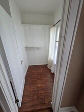 5921 Harrison St in Kansas City, MO - Foto de edificio - Building Photo