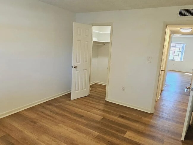 1112 W Main St in Leesburg, FL - Building Photo - Building Photo