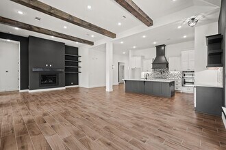 3607 Wellborn Dr in Fulshear, TX - Building Photo - Building Photo