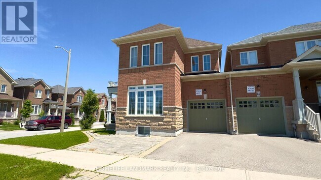 39 Pavlova Crescent in Richmond Hill, ON - Building Photo - Building Photo