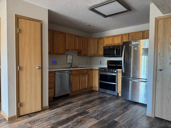 property at 7450 S Louise Ave