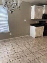 8707 11th St in Lubbock, TX - Building Photo - Building Photo