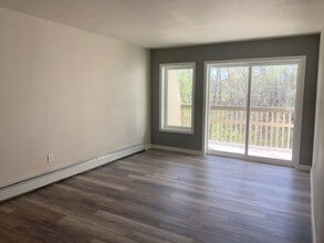 2644 Forest Park Dr in Anchorage, AK - Building Photo - Building Photo