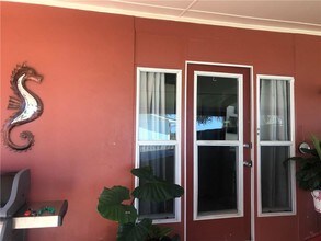2237 NE Center Cir in Jensen Beach, FL - Building Photo - Building Photo