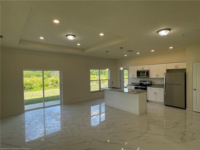 221 Broach St in Lake Placid, FL - Building Photo - Building Photo