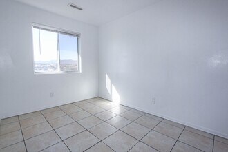 1950 Emerald Dr-Unit -House in Prescott, AZ - Building Photo - Building Photo