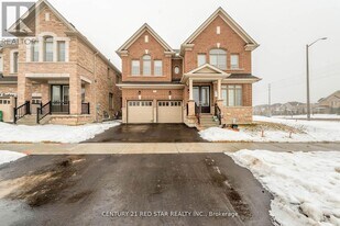 1 Goodview Dr in Brampton, ON - Building Photo
