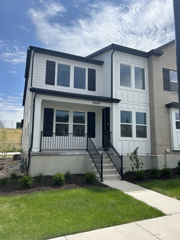 property at 4569 W Watchmen Wy
