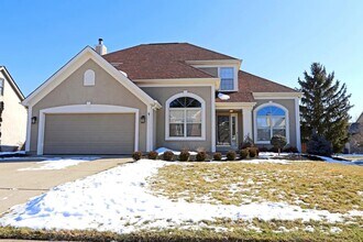 824 Claycross Ct in Galloway, OH - Building Photo - Building Photo