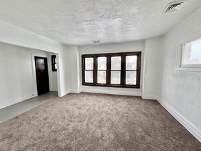 4013 Beniteau St in Detroit, MI - Building Photo - Building Photo