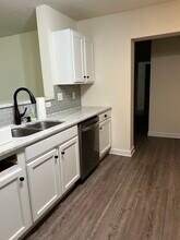 302 Harts Cove Way in Seneca, SC - Building Photo - Building Photo