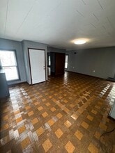 109 Plymouth Ave, Unit 2 in Buffalo, NY - Building Photo - Building Photo