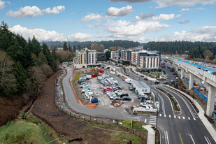 Terrace Station - Phase III in Mountlake Terrace, WA - Foto de edificio - Building Photo