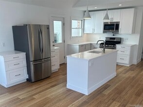 18 Louisiana St in Long Beach, NY - Building Photo - Building Photo