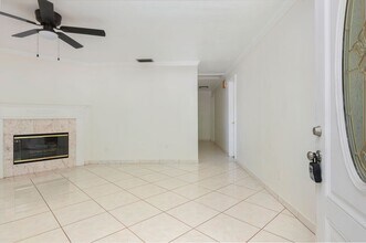 5601 Willow St N in St. Petersburg, FL - Building Photo - Building Photo