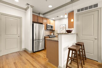 739 Newton Pl NW, Unit 104 in Washington, DC - Building Photo - Building Photo