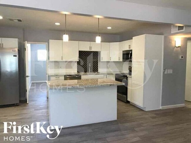2417 E Earll Dr in Phoenix, AZ - Building Photo - Building Photo