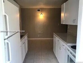 624 SW 16th Ave in Fort Lauderdale, FL - Foto de edificio - Building Photo