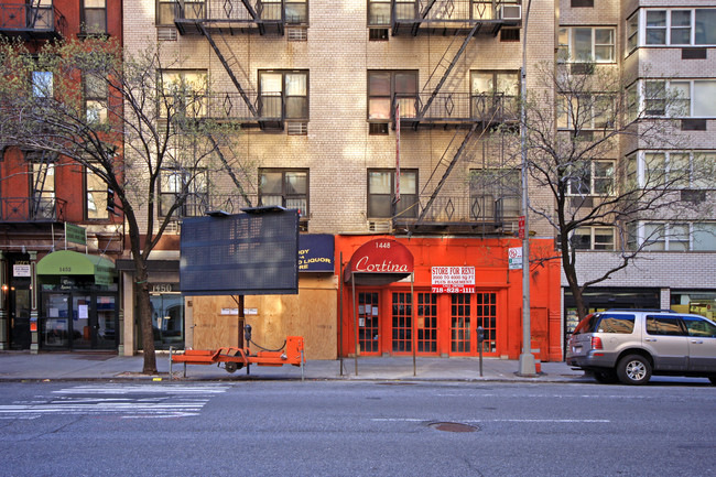 1450 Second Avenue in New York, NY - Foto de edificio - Building Photo