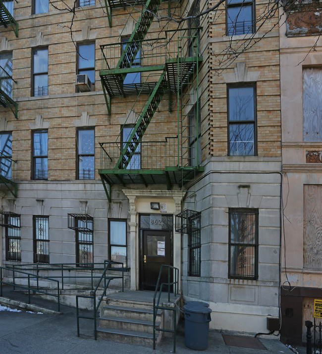 862 Macon St in Brooklyn, NY - Foto de edificio - Building Photo