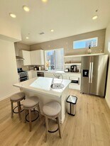 130 Rissone Ln in Reno, NV - Building Photo