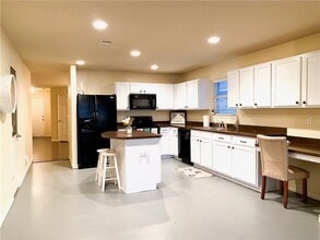 8832 Elk Creek Ln in Fort Worth, TX - Building Photo - Building Photo