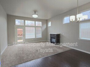 4746 Hadley St in Bellingham, WA - Building Photo - Building Photo