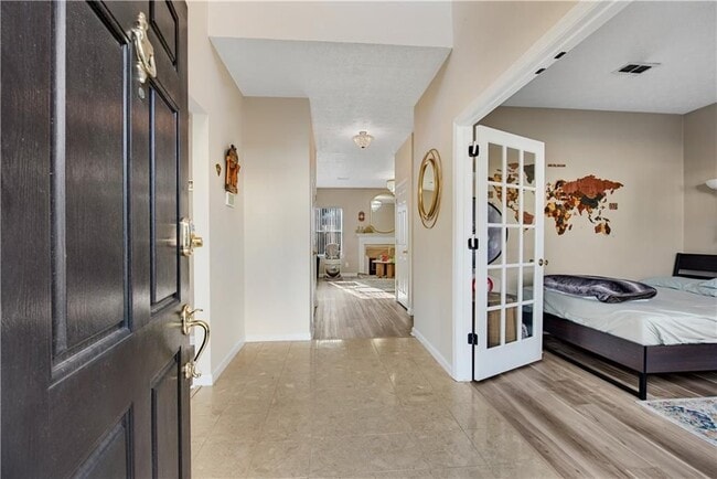 10005 Lauren Hall Ct in Alpharetta, GA - Building Photo - Building Photo