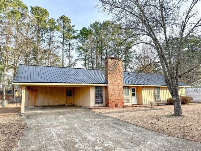 99 Gardenia Dr in Columbus, MS - Building Photo - Building Photo