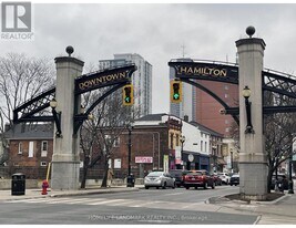 1 Jarvis St in Hamilton, ON - Building Photo