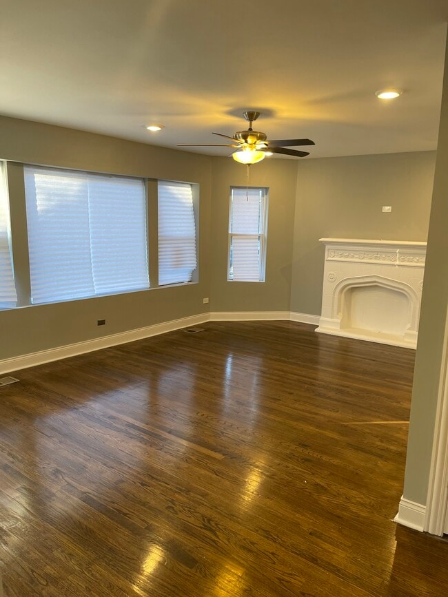 property at 8625 S Euclid Ave